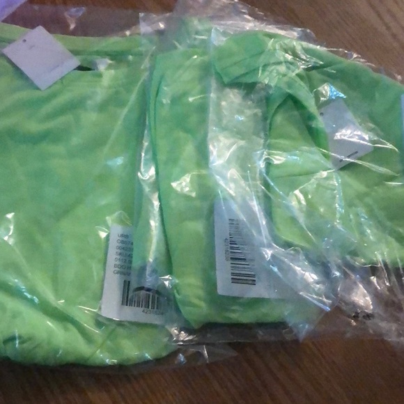 Tie front crop top - Picture 2 of 2